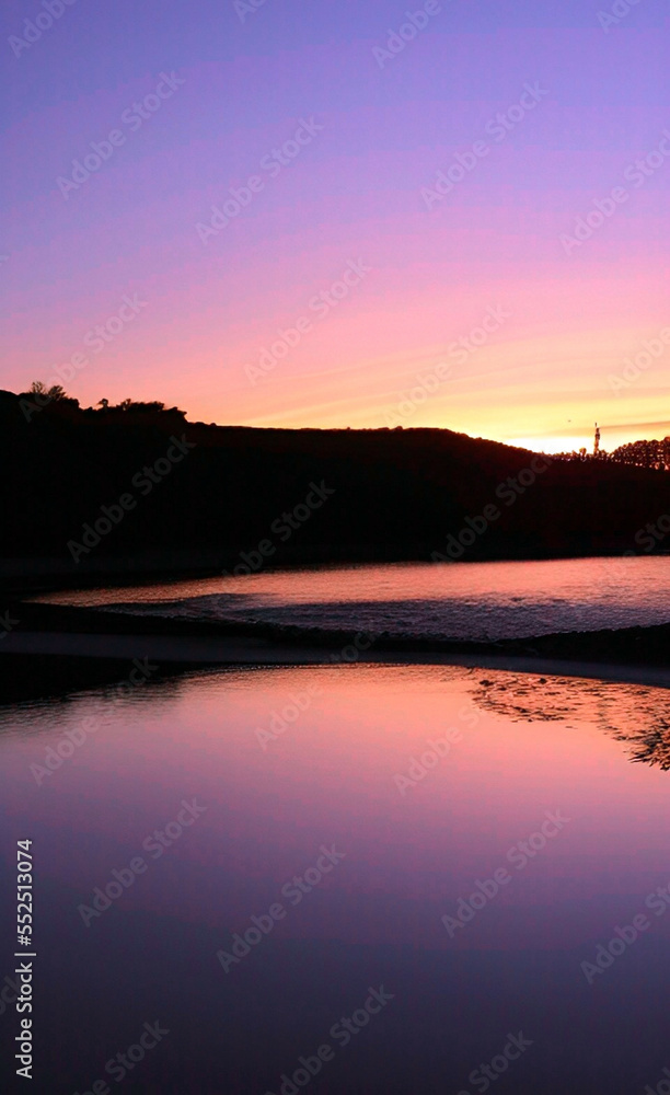 Obraz premium sunset over the river