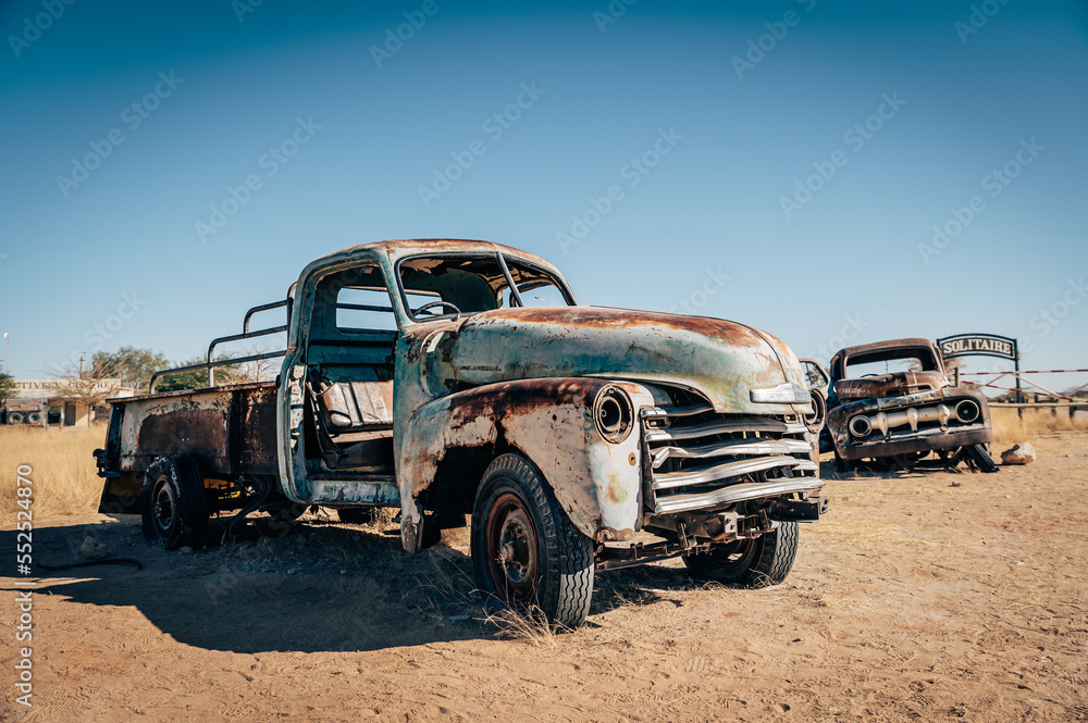 Alte Auto-Wracks in Solitaire, Namib-Naukluft-Park, Namibia Alte Auto-Wracks in Solitaire, Namib-Naukluft-Park, Namibia