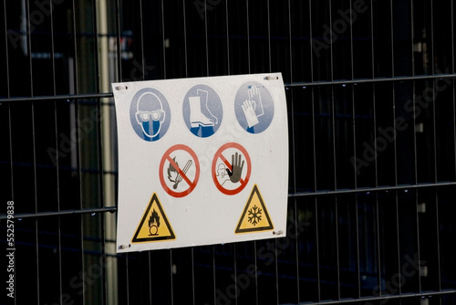 Baustelle Arbeitssicherheit Symbol 1