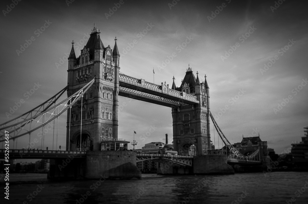 Obraz premium tower bridge city