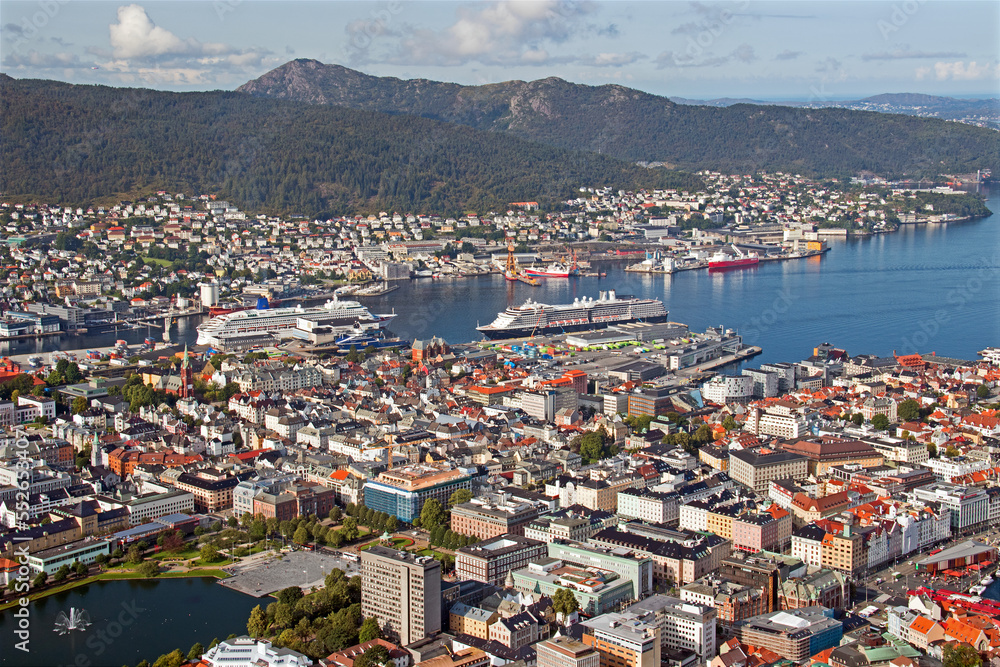 Fototapeta premium Blick auf Bergen