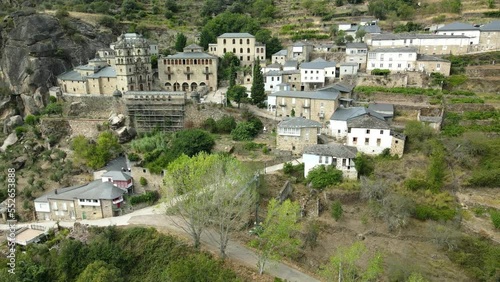 Bonito pueblo gallego en la comarca de Ourense , as ermidas, sitio singular photo