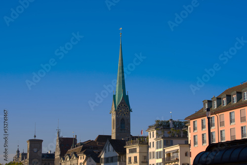 Beautiful cityscape of the old town of Zürich with with church Women's Minster on a sunny late summer morning. Photo taken September 22nd, 2022, Zurich, Switzerland.