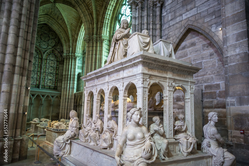 Tomb of King Louis XII and Anne de Bretagne, in Basilica of Saint-Denis photo