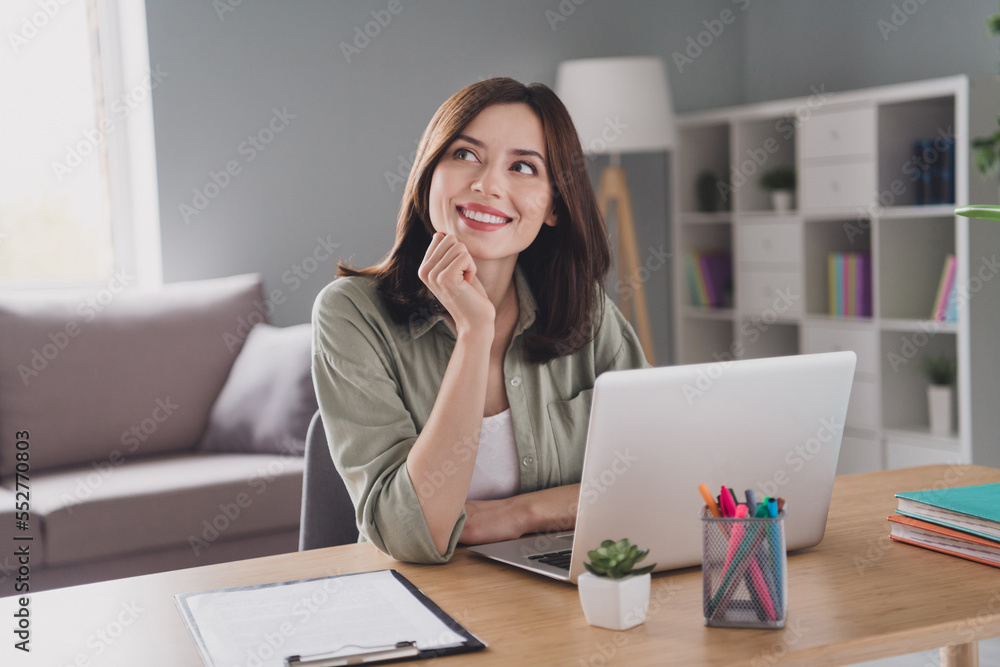 Photo of creative minded company ceo hand touch chin toothy smile imagine inspiration spacious office inside Photo of creative minded company ceo hand touch chin toothy smile imagine inspiration spacious office inside
