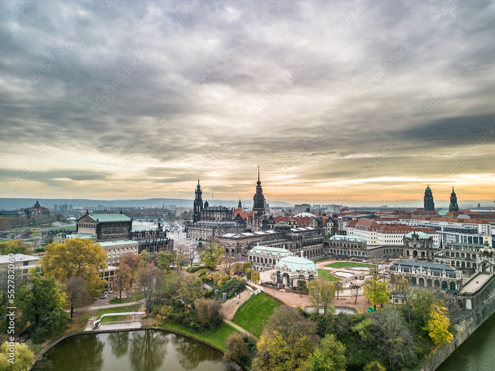 Dresden - Zwinger & Semperoper (Luftaufnahme)