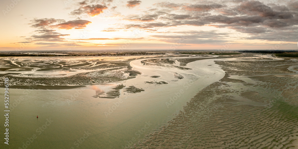 Vue aérienne des bancs de sable en baie de Somme