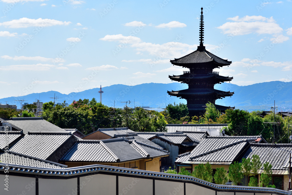 Fototapeta premium 京都 法観寺の五重塔 