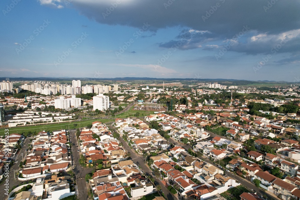 Chácara Primavera and Santo Antônio Mansions. Neighborhoods with several buildings, apartments, condominiums and modern structure located in the interior of the city of Campinas, São Paulo.