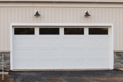 new home garage doors