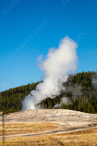 The old faithful geyser 