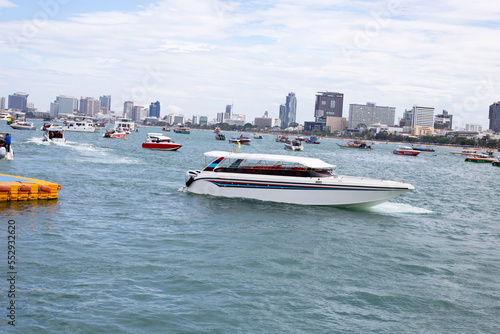 PATTAYA, THAILAND - December 04 2022 : Cit, sea and tourist boats