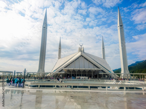 Monumental Faisal Masjid, Islamabad, Pakistan © Sheraz Hussain