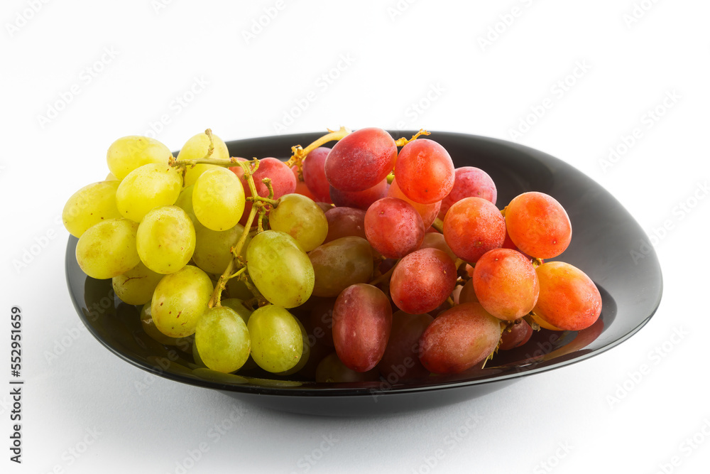 Platter of delicious grapes.