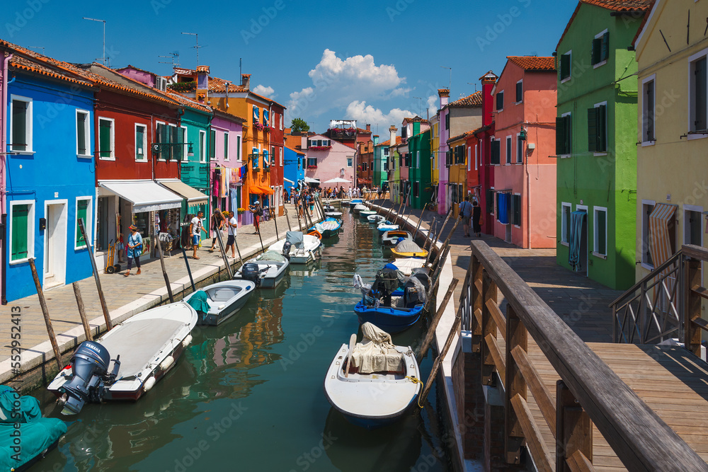 In the old town of Burano