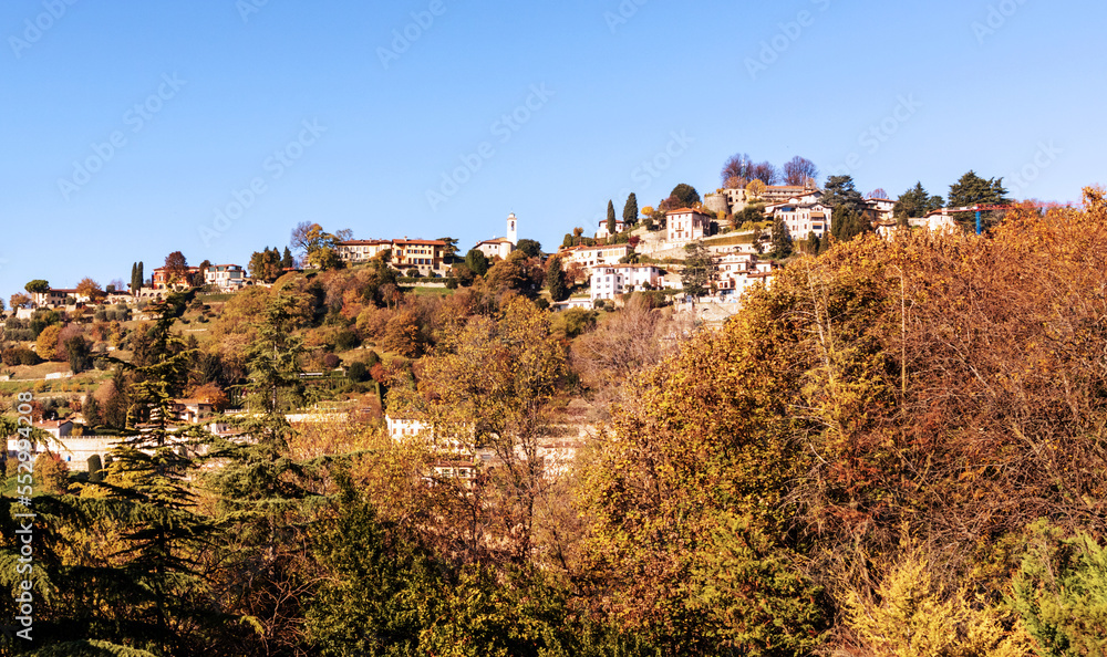 Obraz premium Bergamo old town on top of a hill with blue sky