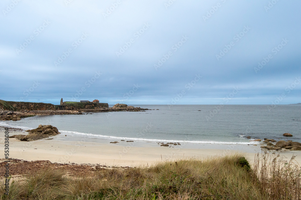El municipio de O Grove está unido a la península por una de las playas más grandes de Galicia, la playa de A Lanzada.