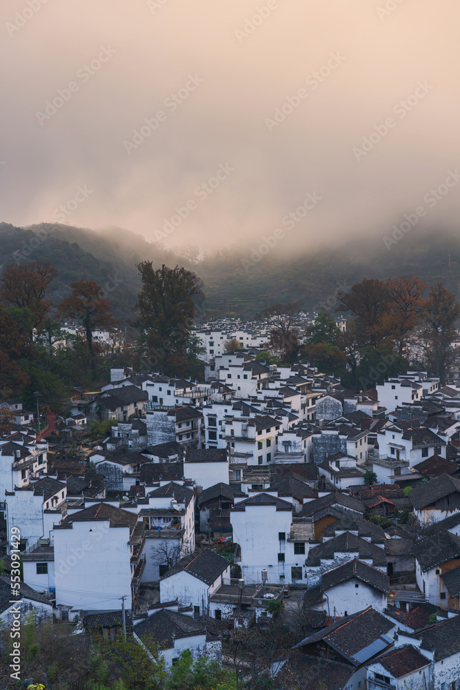 Obraz premium Ancient Villages and Natural Scenery in the Mountainous Areas of Anhui Province, China