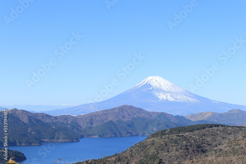 大観山からの富士山・芦ノ湖 © kanoon