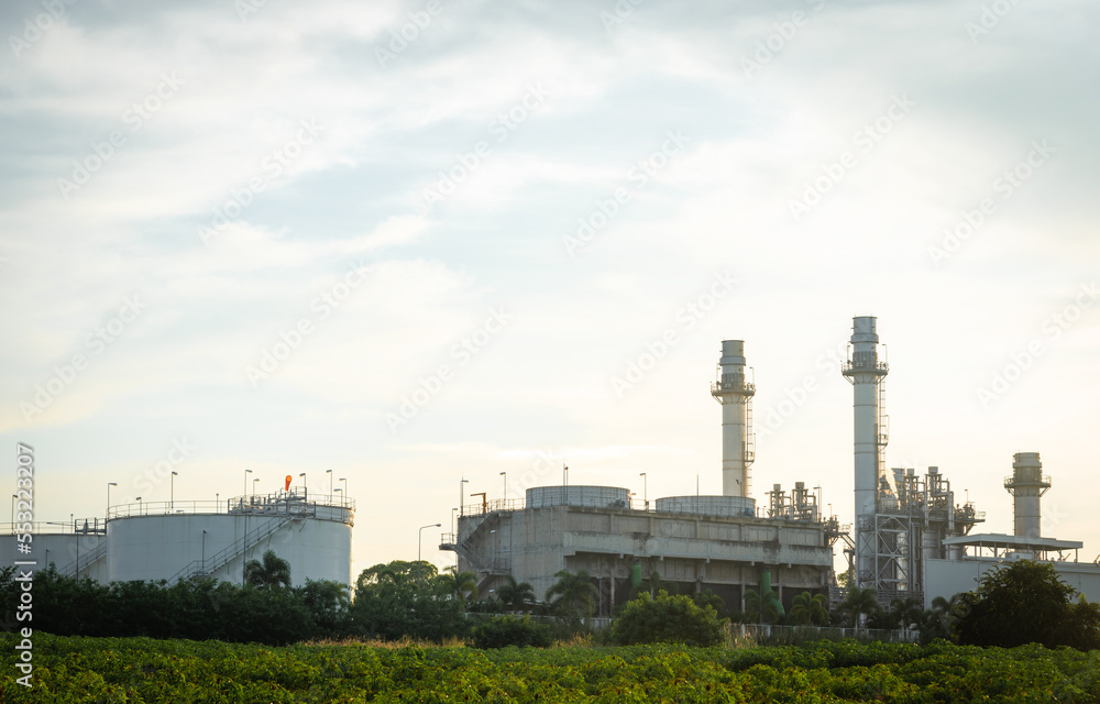 power plant by natural gas to supply electricity to industrial plants