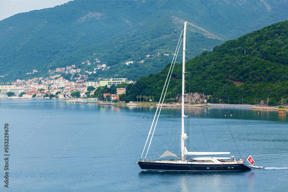 Sailing yacht yacht goes on water