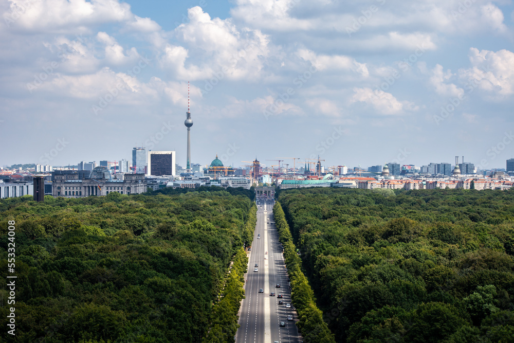 City scape of Berlin, Brandenburger Gate, Berlin tv tower, fernseh tower