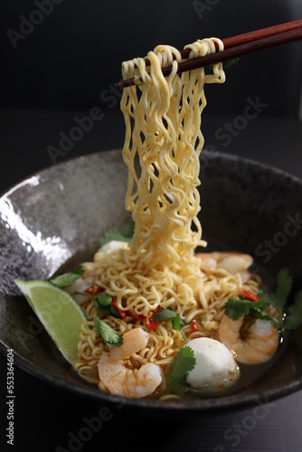 Thai Instant Noodles, Shrimp Tom Yum with Fish Balls, Cilantro, Red Chili, Lime - Noodle Pull
