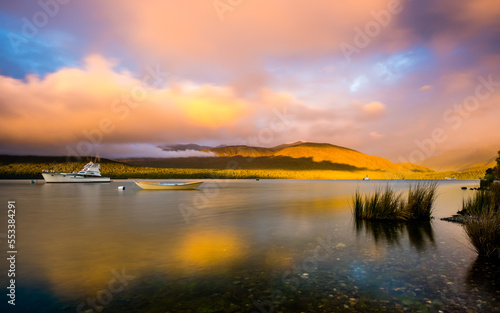 Lake Te Anau © Michael