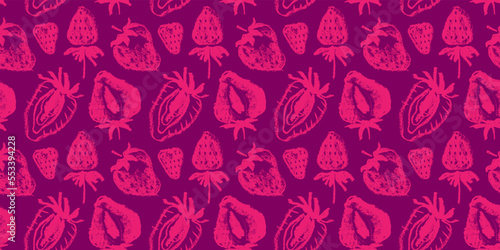 Red strawberry pattern seamless, strawberries illustration for fabric ornament, textile design. Hand drawn vector berry. Juice or jam label design. Bright pink berries background. Strawberry backdrop.