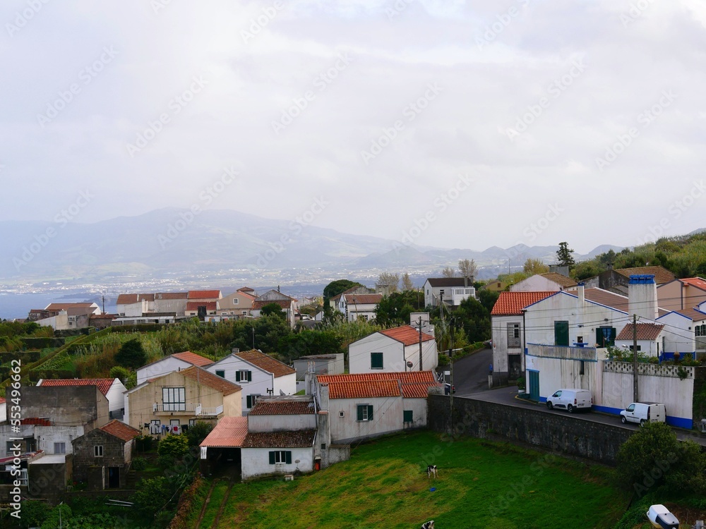 village de Santa Barbara au nord de l'île de Sao Miguel dans l'archipel des Açores. Portugal. Europe