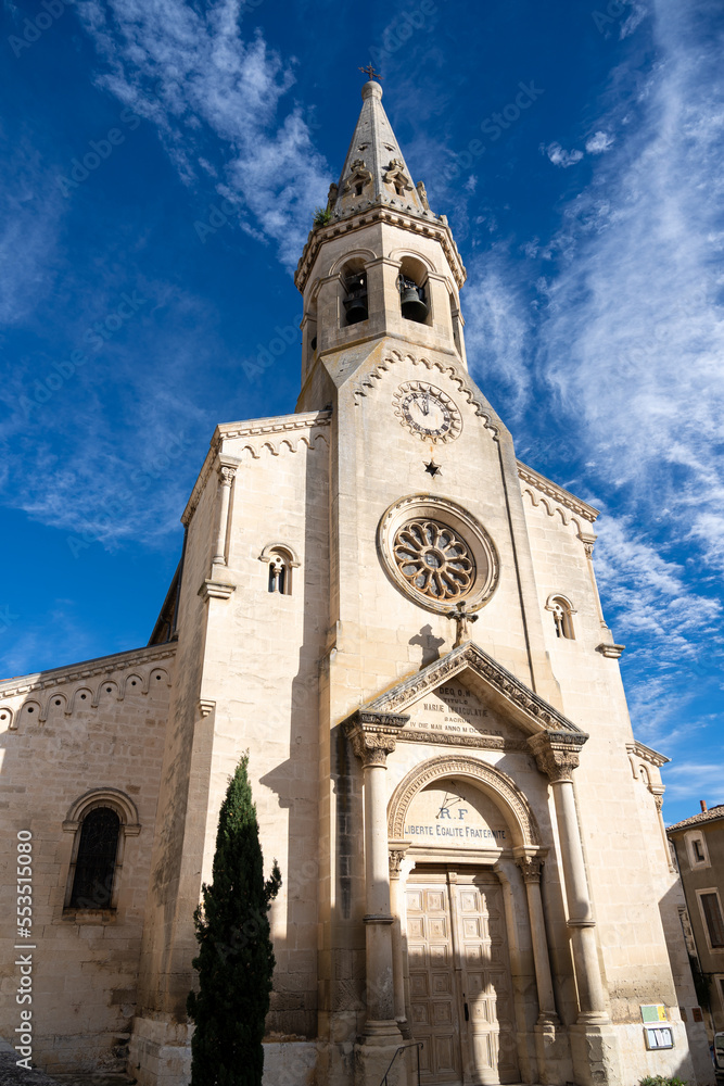 Eglise Saint-Etienne à Saint-Saturnin-les-Apt, Luberon