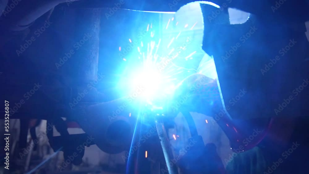 car repair, installation of rear disc brakes instead of drums, welding