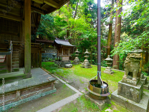 飛鳥川上坐宇須多岐比売命神社の末社 photo