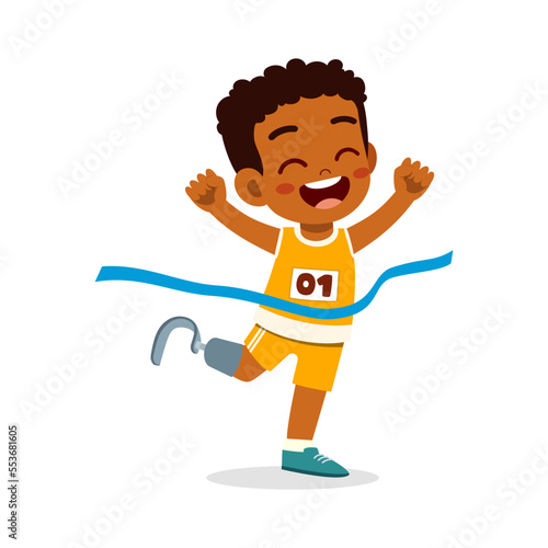little kid with prosthetic leg win race