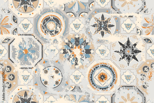 Seamless vintage pattern with scuffed effect. Patchwork tile. Hand-drawn seamless abstract tile pattern. Azulejos patchwork tiles. Portuguese and Spanish decor. Hexagonal pattern.