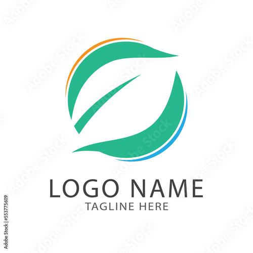Green leaf logo ecology nature element vector icon