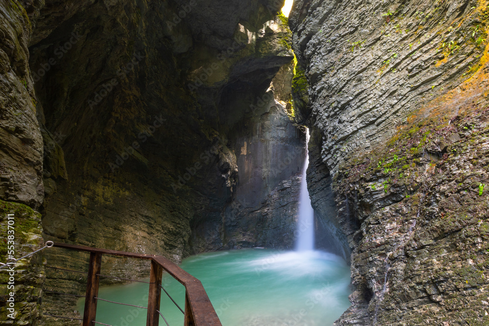 Fototapeta premium Kozjak Wasserfall - Socatal - Slowenien