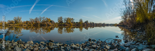 Canvas Print Panoramic view of shore of delta of california