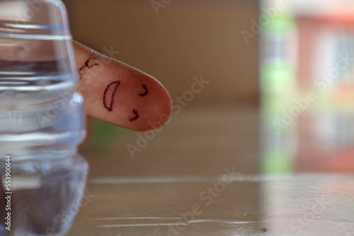 macro photo finger smile still life 