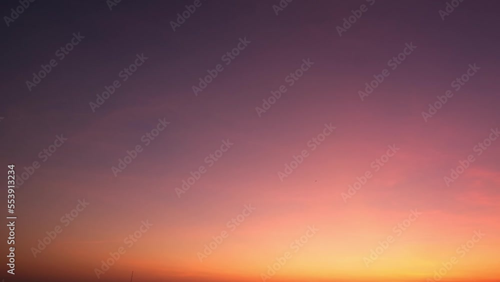 4K : Sky time lapse, beautiful background, timelapse of horizon. colorful sky and sunrise clouds. sky from window. natural motion background. nature and weather concept
4K : Sky time lapse, beautiful background, timelapse of horizon. colorful sky and sunrise clouds. sky from window. natural motion background. nature and weather concept