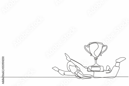 Single continuous line drawing unhappy businesswoman under heavy trophy burden. Office worker failed to win competition or business goals achievement. One line draw graphic design vector illustration