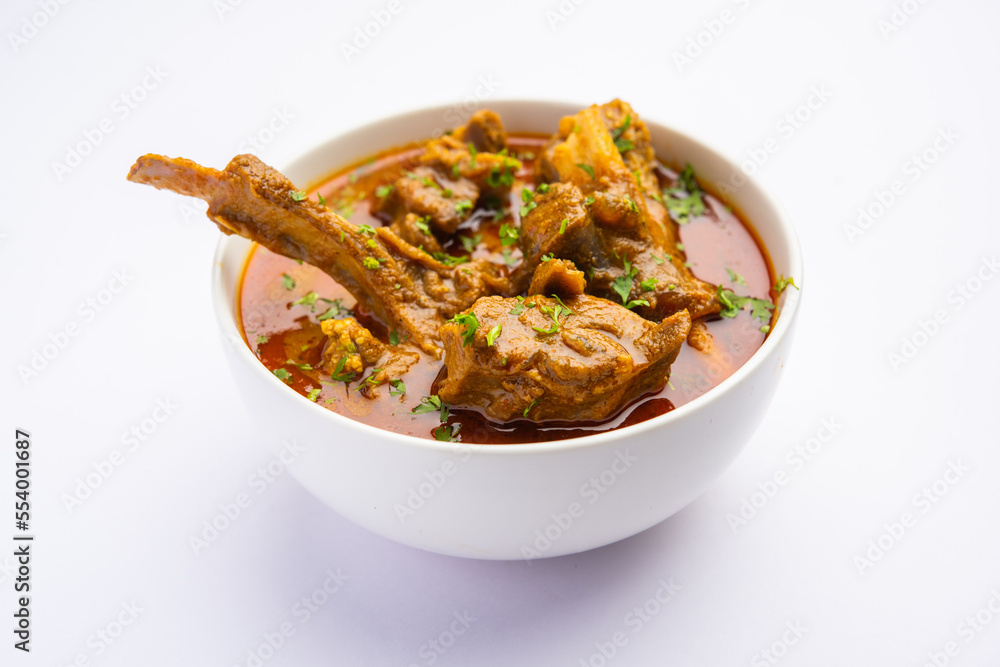Indian style Mutton OR Gosht Masala OR indian lamb meat rogan josh served with Naan Indian style Mutton OR Gosht Masala OR indian lamb meat rogan josh served with Naan