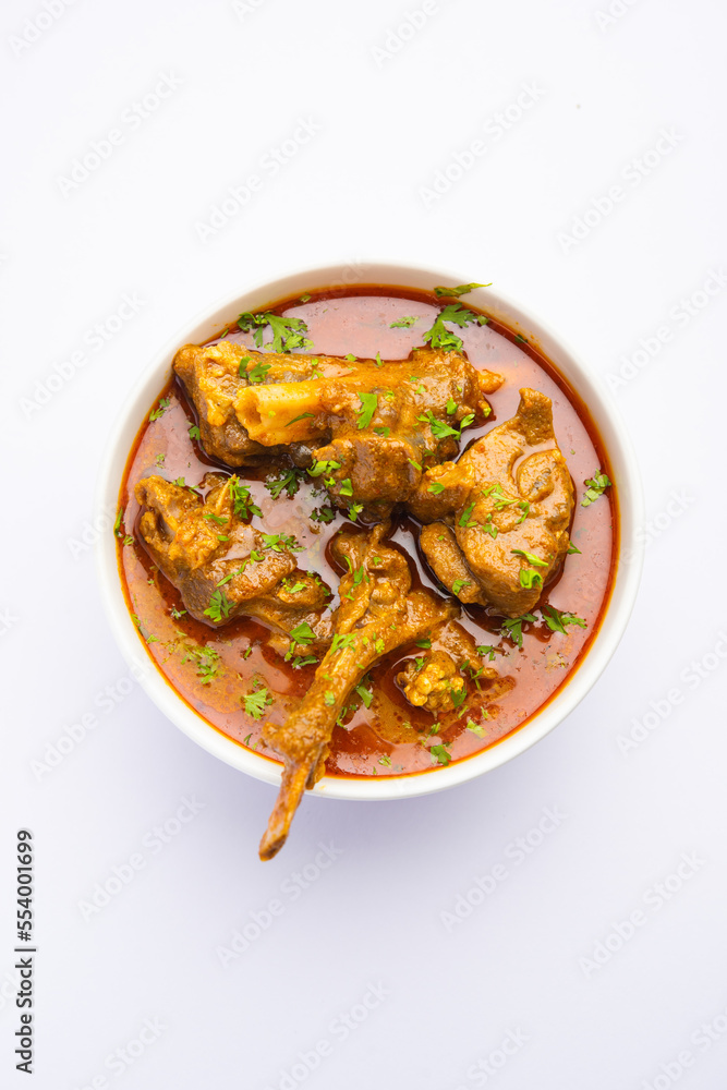 Indian style Mutton OR Gosht Masala OR indian lamb meat rogan josh served with Naan Indian style Mutton OR Gosht Masala OR indian lamb meat rogan josh served with Naan