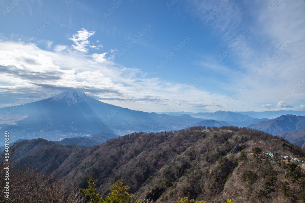 Fototapeta premium 山梨県 三ツ峠山山頂から望む絶景 