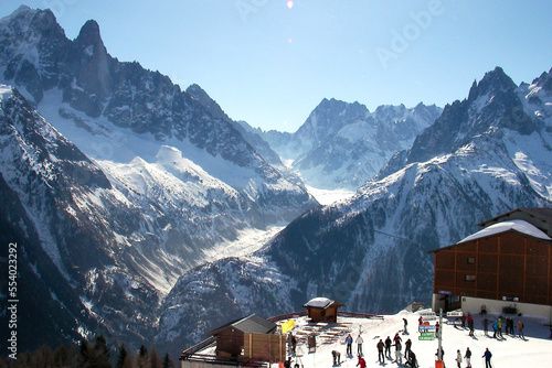 Vallée glacière et sommets vue des pistes dans la vallée de Chamonix, France, Argentière, haute savoie, rhone alpes
