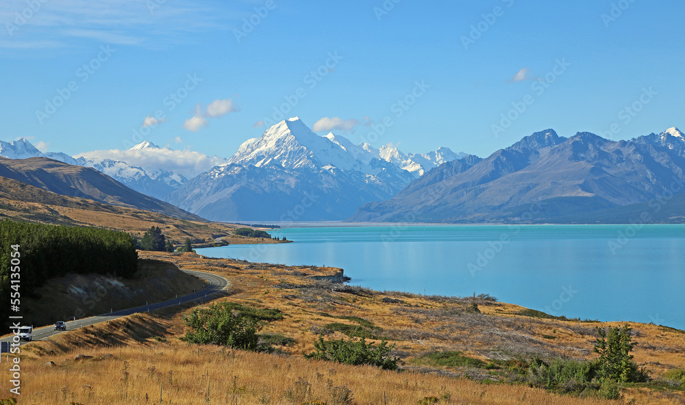 Mt Cook on Pukaki Lake - Mt Cook National Park, New Zealand