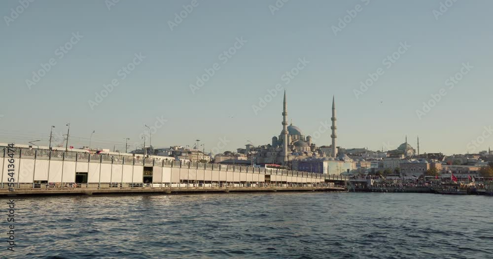 New Mosque at the southern end of the Galata Bridge, Istanbul, Turkey New Mosque at the southern end of the Galata Bridge, Istanbul, Turkey