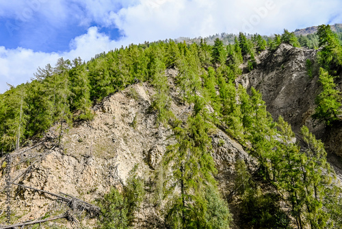 Schnalstal  Val Senale  Schnals  Bergtal  Bergstrasse  Karthaus  Unser Frau  Vernagt  Stausee  Dorf  Wanderweg  Herbst  Berge  S  dtirol  Italien