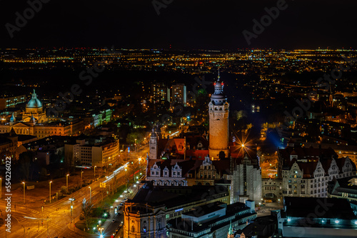 Wallpaper Mural Stadtansicht Leipzig bei Nacht Torontodigital.ca