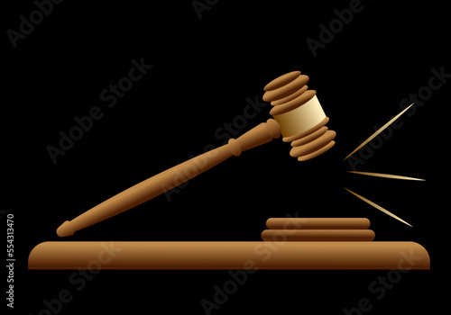 Golpe de un martillo de juez. Justicia. Legalidad